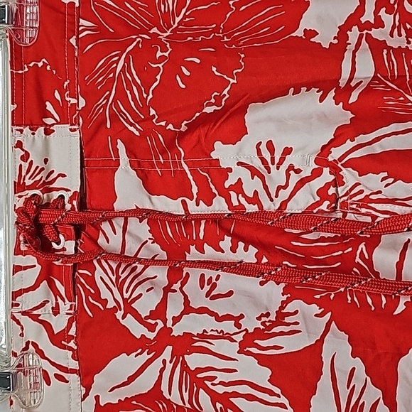 Chaps mens swim trunks. Red, white floral. Size XL. Velcro & tie front. - Picture 2 of 12